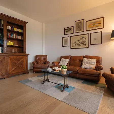Apartmán Stile Classico Ed Elegante In Centro Storico