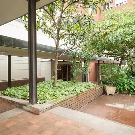 Classic And Elegant Style In Old Town