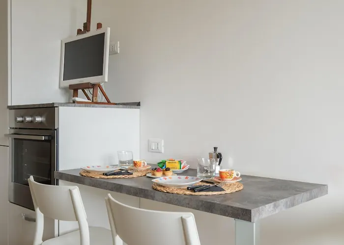 Classic And Elegant Style In Old Town شقة *