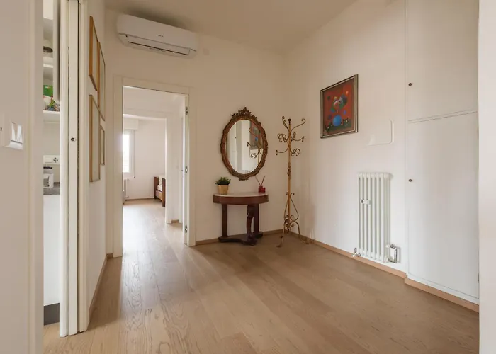 Stile Classico Ed Elegante In Centro Storico Apartmán *