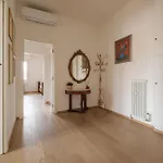 Stile Classico Ed Elegante In Centro Storico Apartment *